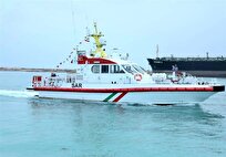 امدادرسانی به خدمه کشتی تانزانیایی در خلیج فارس