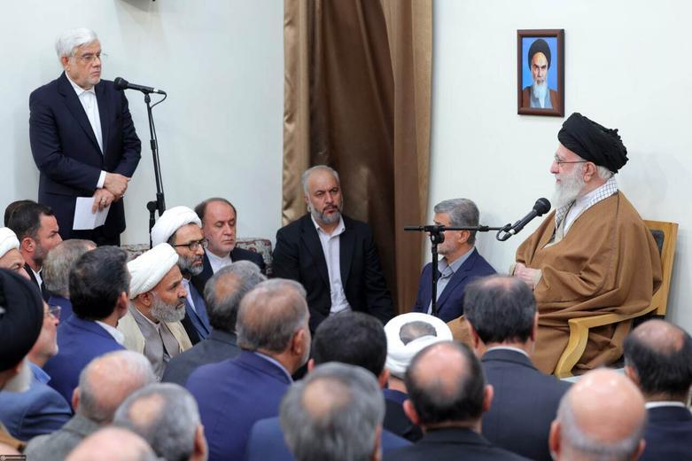 اولین موضع گیری رهبری درباره مذاکرات ایران - آمریکا: در قدم‌های اول خوب اجرا شده / مذاکرات ممکن است به نتیجه برسد یا نرسد / ما هم نه خیلی خوش‌بین و نه خیلی بدبین هستیم
