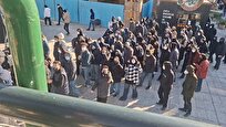 روایت فارس از چند تجمع امروز در تهران: تجمع ۲۰۰ تا ۳۰۰ نفره در دانشگاه شریف، دانشگاه تهران، دانشگاه امیرکبیر، دانشگاه علم و فرهنگ و دانشگاه علم و صنعت / در بازار آهن هم کسبه تجمع کردند