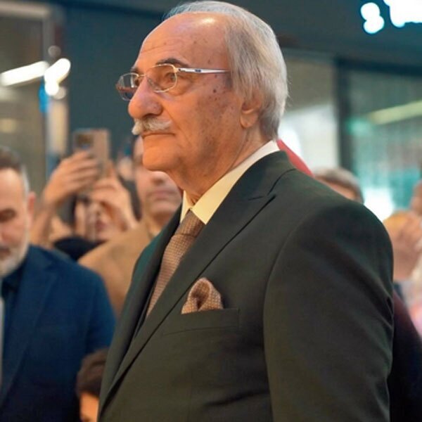 قوه قضائیه: «ساعدی نیا» بازداشت و دستور توقیف اموال وی صادره شده است قوه قضائیه: «ساعدی نیا» بازداشت و دستور توقیف اموال وی صادره شده است