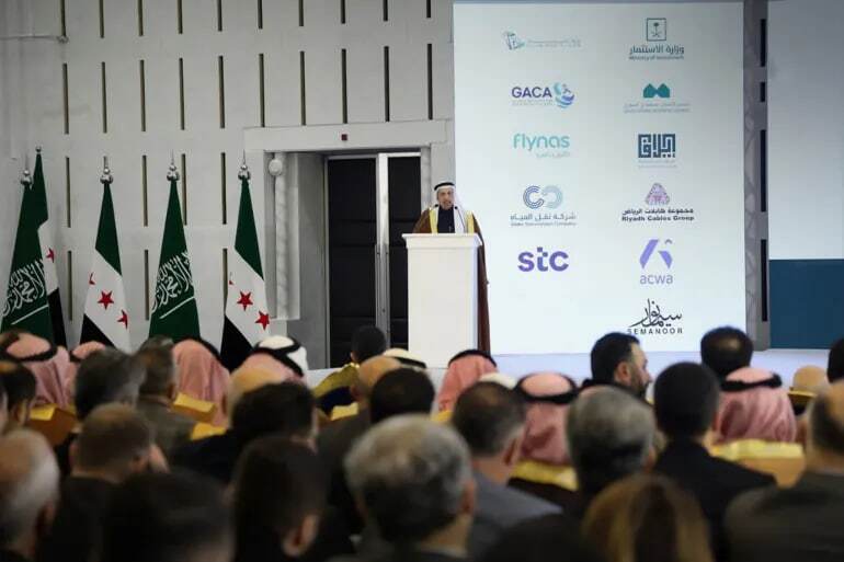 عربستان سعودی به دنبال استفاده از بازسازی سوریه / سرمایه گذاری جدید ۵ میلیارد دلاری/ راه اندازی شرکت هواپیمایی مشترک، ساخت فرودگاه جدید حلب و طرح‌های اینترنت و آب