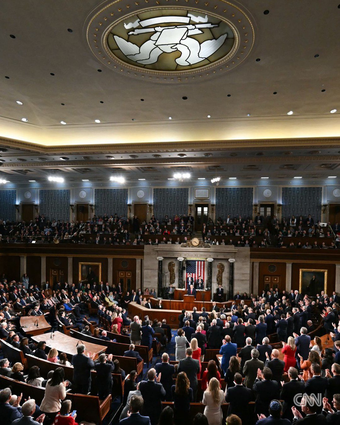 ترامپ در سخنرانی کنگره: ایران در حال ساخت موشک‌هایی است که به خاک آمریکا می‌رسند/ بخش‌های دیگر سخنرانی ترامپ