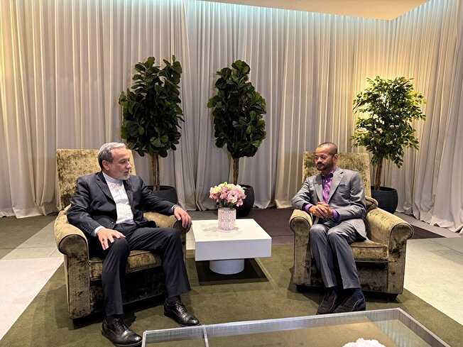 پایان دور سوم مذاکرات/ وزیر خارجه عمان: مذاکرات امروز ایران و آمریکا پس از دستیابی به «پیشرفت قابل توجه»، به پایان رسید/ گفت‌و‌گو‌ها هفته آینده در وین برگزار می‌شود