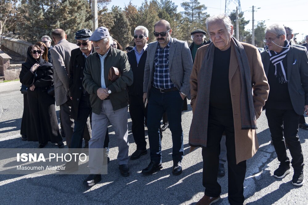علی باباچاهی به خانه ابدی بدرقه شد + تصاویر علی باباچاهی به خانه ابدی بدرقه شد + تصاویر