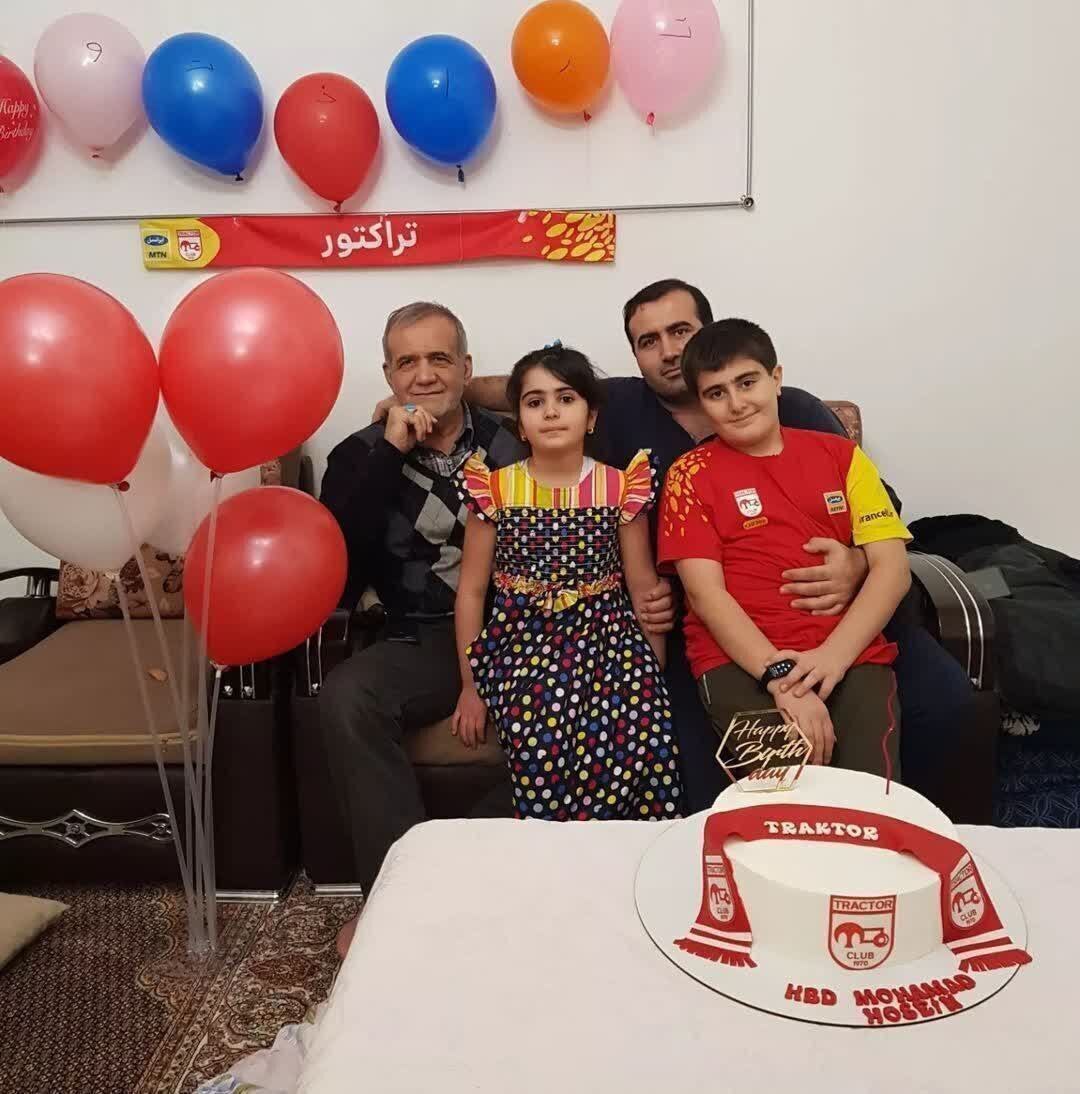 پزشکیان قهرمانی تراکتور را جشن گرفته است؟ + عکس