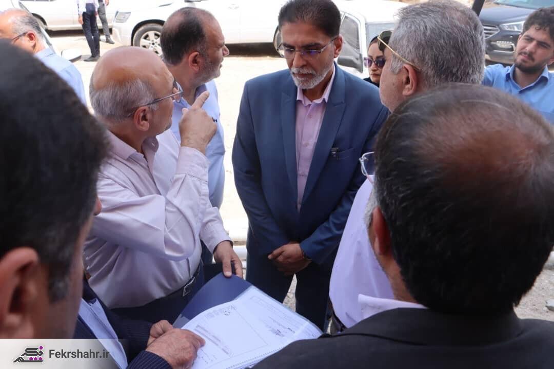 بازدید معاون وزیر از پروژه مسکن ملی در برازجان: تا هفته دولت، حداقل ۱۰۰ واحد مسکونی را تکمیل کنید + تصاویر