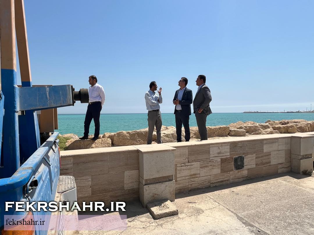 خرید و نصب پرژکتورهای جدید و بازسازی و تعویض تاب پارک ساحلی