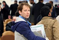 فرزین تلویحا می‌گوید بابک زنجانی هنوز طلب بانک مرکزی را نداده است / سئوال خبرنگار: چرا بابت بدهی‌ها، «نیکل» را از زنجانی قبول کردید؟ / رئیس بانک مرکزی: این سوال باید از مرجع اصلی پرسیده شود