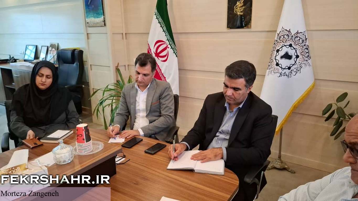 توسعه فعالیت‌های فرهنگی و تکمیل پروژه‌های نیمه‌تمام شهری در خارگ + تصاویر