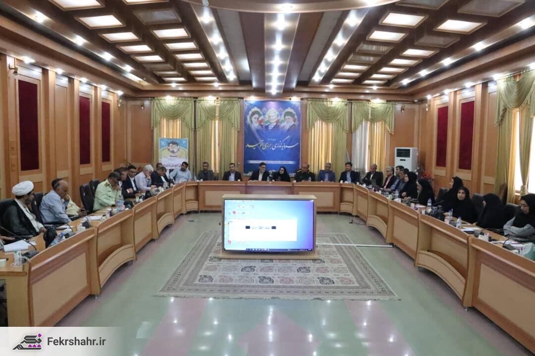 فرماندار دشتستان: بیش از ۳۰ مدرسه تخریبی در شهرستان نیاز به نوسازی دارد/ می‌توان از ظرفیت پرداخت مالیات بر ارزش افزوده افراد با هماهنگی با آنها در زمینه احداث فضای آموزشی استفاده کرد + تصاویر