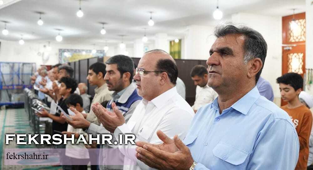 فکرشهر:اقامه نماز عید سعید قربان در جزیره خارگ