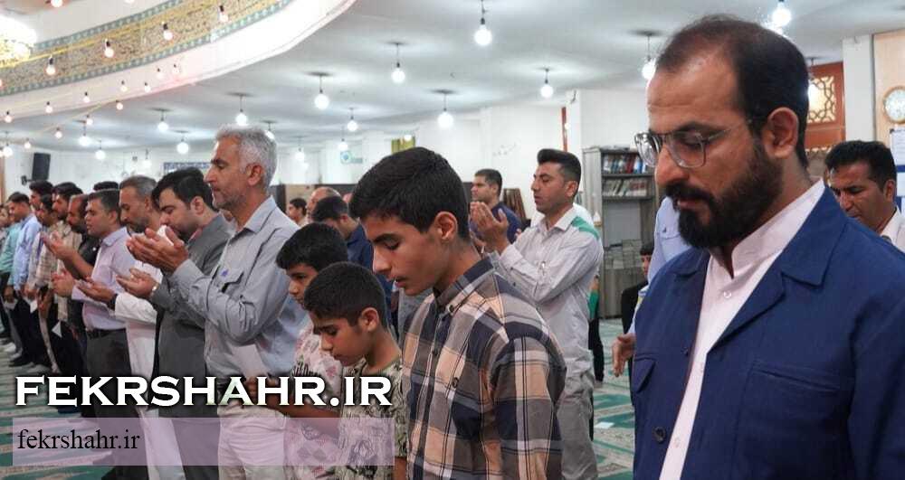 فکرشهر:اقامه نماز عید سعید قربان در جزیره خارگ