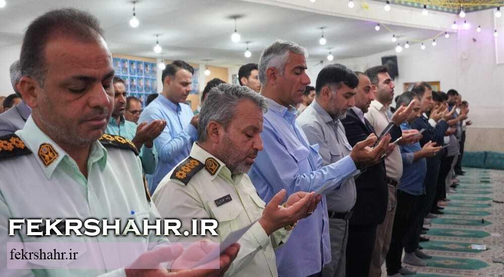 فکرشهر:اقامه نماز عید سعید قربان در جزیره خارگ