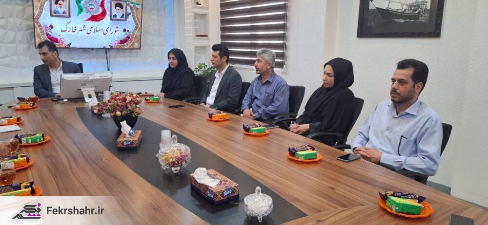 آغاز به کار شهردار جدید خارگ با تنفیذ حکم از طرف شورای شهر + تصاویر