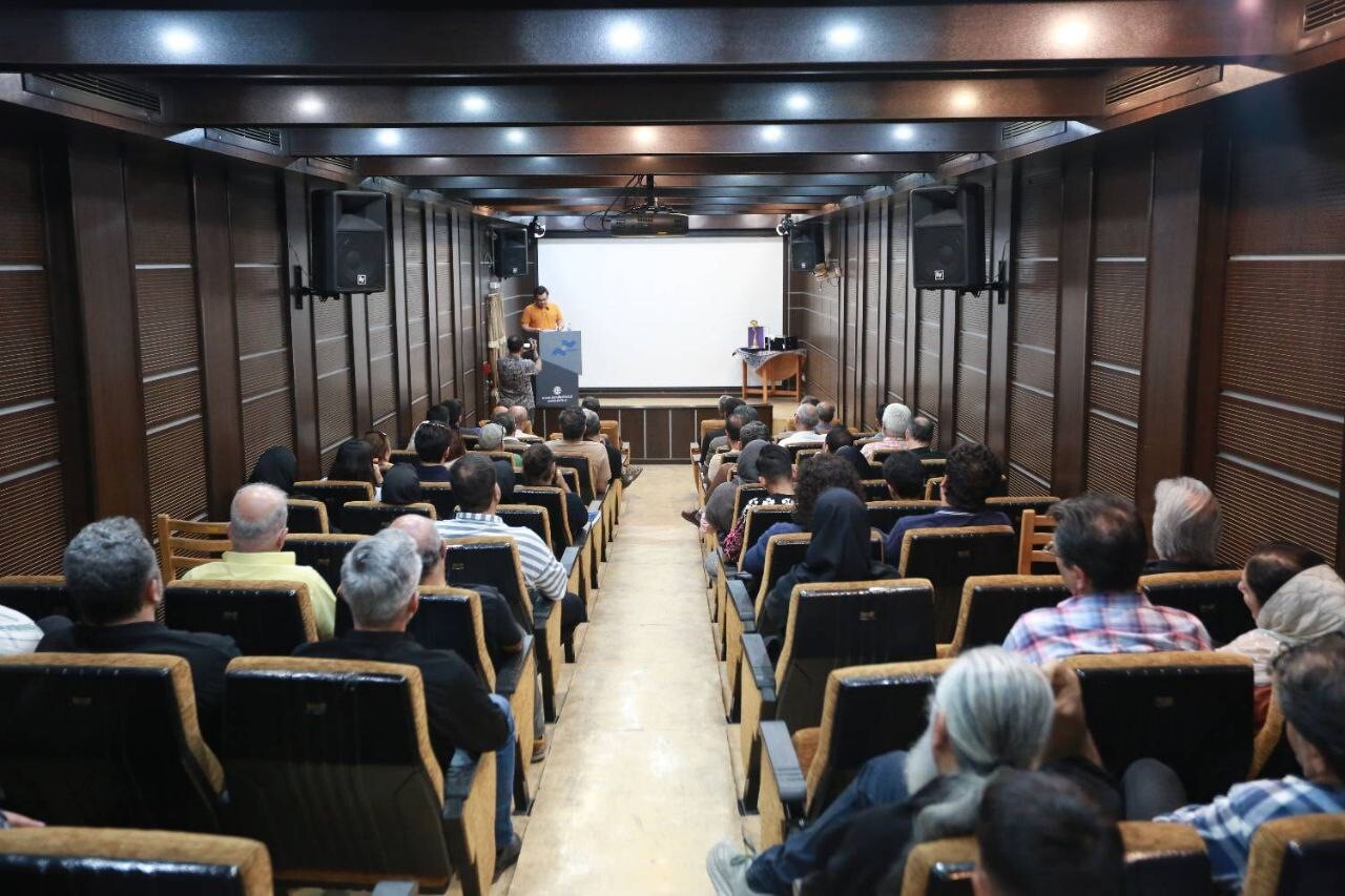تقدیر از برادران مستندساز بالف در تهران + عکس