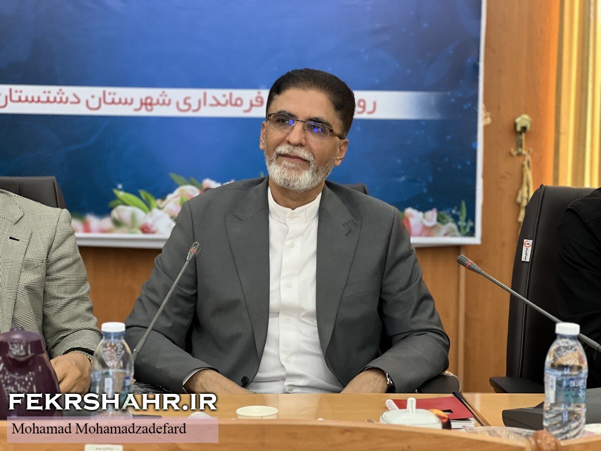 نشستی با حضور معاون وزیر برای حل مشکلات خرمای دشتستان/ گزارش «فکرشهر» را بخوانید + تصاویر