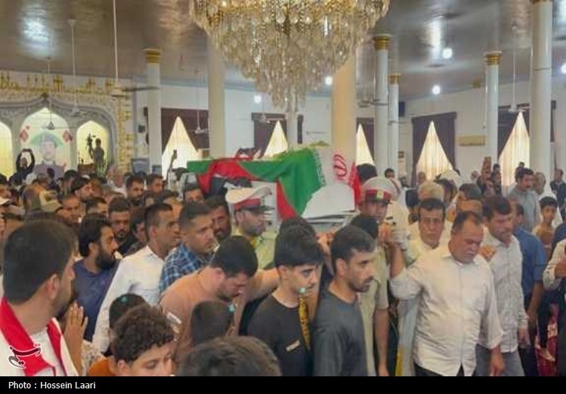 تشییع پیکر شهید اهل سنت استان بوشهر، احمد عبدالله‌زاده، در زادگاهش نخل تقی + تصاویر