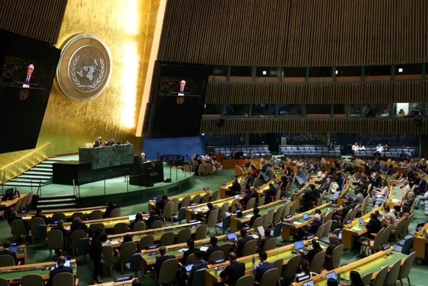 مجمع عمومی سازمان ملل: تصویب طرح حمایت از شناسایی دولت فلسطین و خلع سلاح حماس / ایران در رای گیری حاضر نشد/ توضیحات نماینده ایران برای عدم شرکت در رای‌گیری برای فلسطین