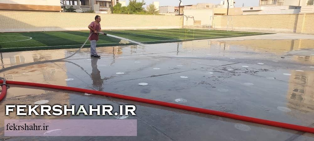پاکسازی وشستشوی کامل مدارس سطح شهرخارگ در آستانه سال تحصیلی جدید