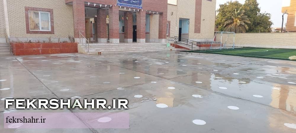 پاکسازی وشستشوی کامل مدارس سطح شهرخارگ در آستانه سال تحصیلی جدید