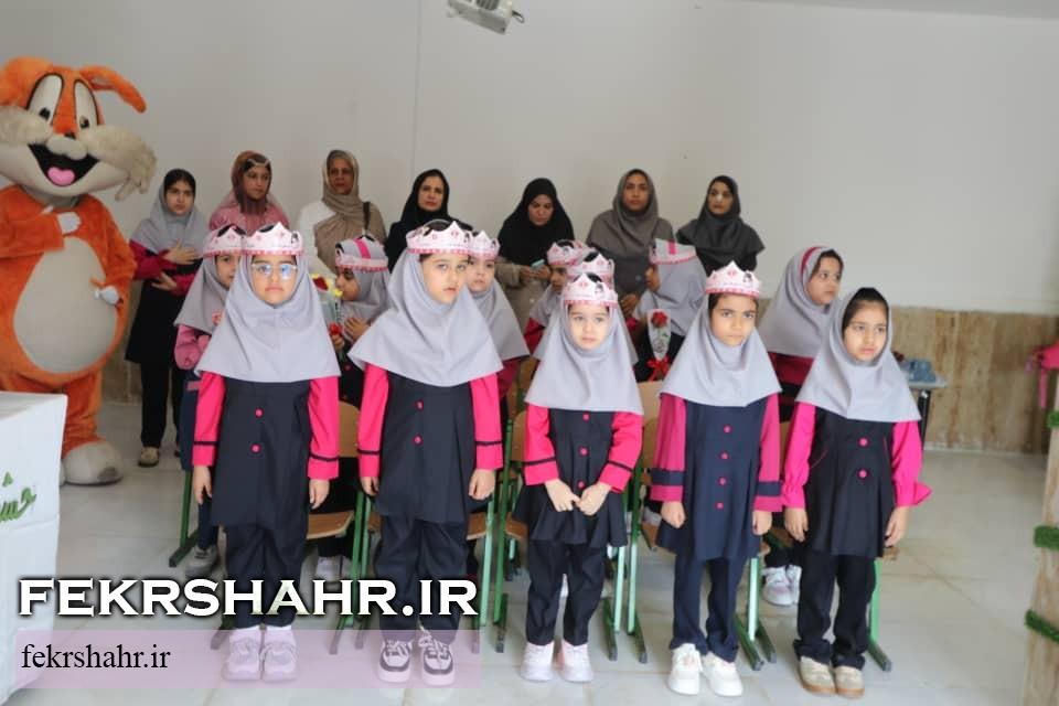 جشن شکوفه‌ها در جزیره خارگ برگزار شد + تصاویر