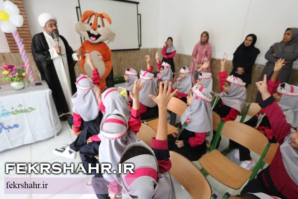 جشن شکوفه‌ها در جزیره خارگ برگزار شد + تصاویر