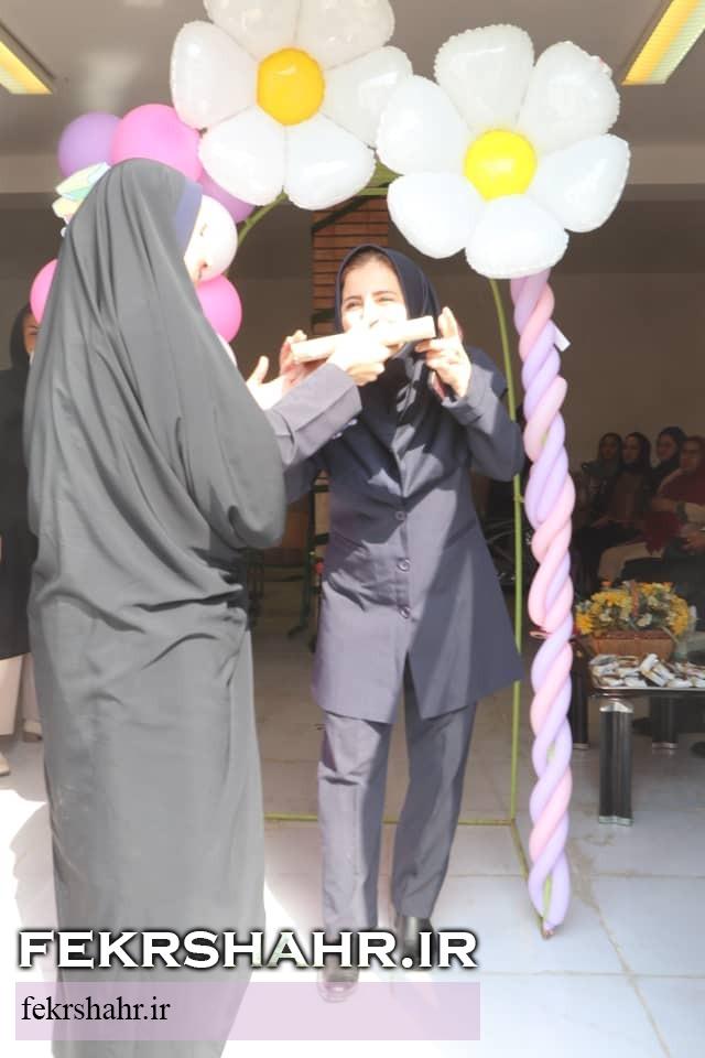 جشن شکوفه‌ها در جزیره خارگ برگزار شد + تصاویر