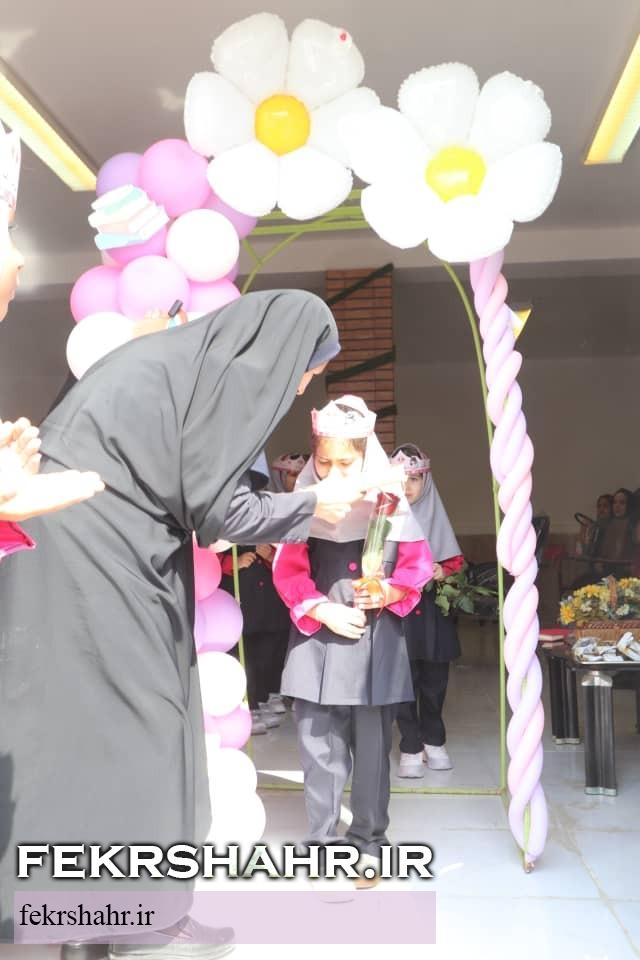 جشن شکوفه‌ها در جزیره خارگ برگزار شد + تصاویر
