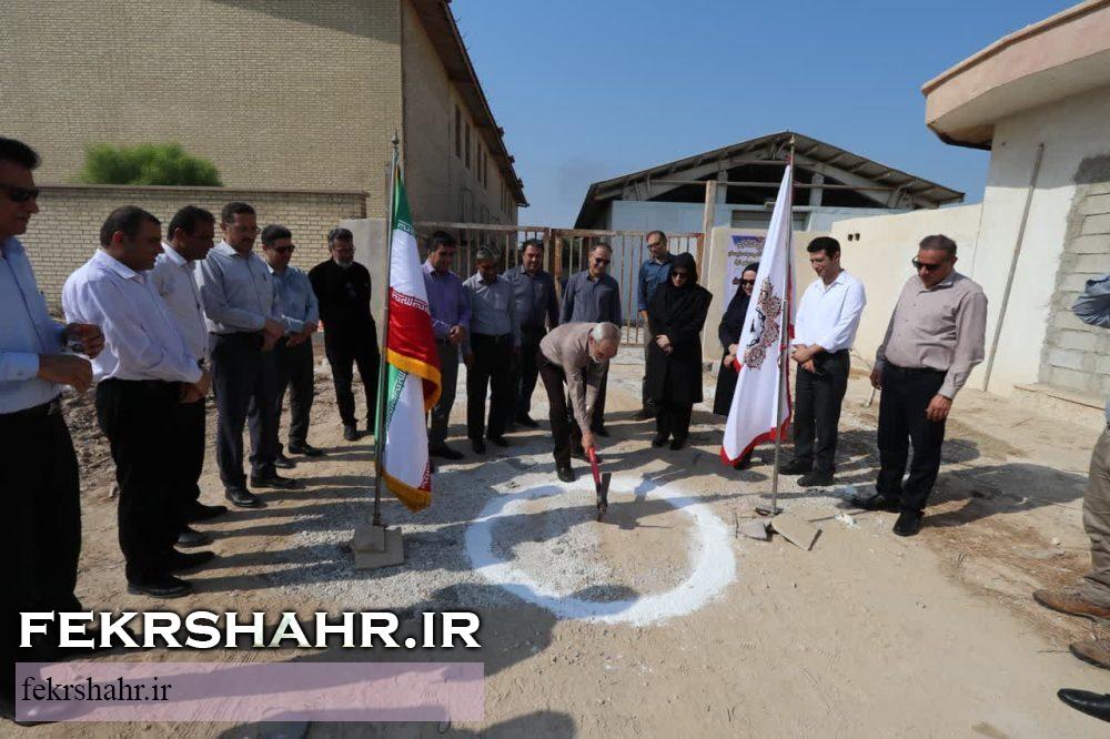 کلنگ‌زنی و آغاز عملیات محوطه‌سازی شهربازی مسقف خارگ