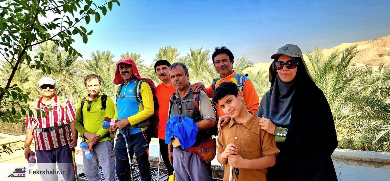 پاکسازی غار آهکی گوریک در دشتستان + تصاویر