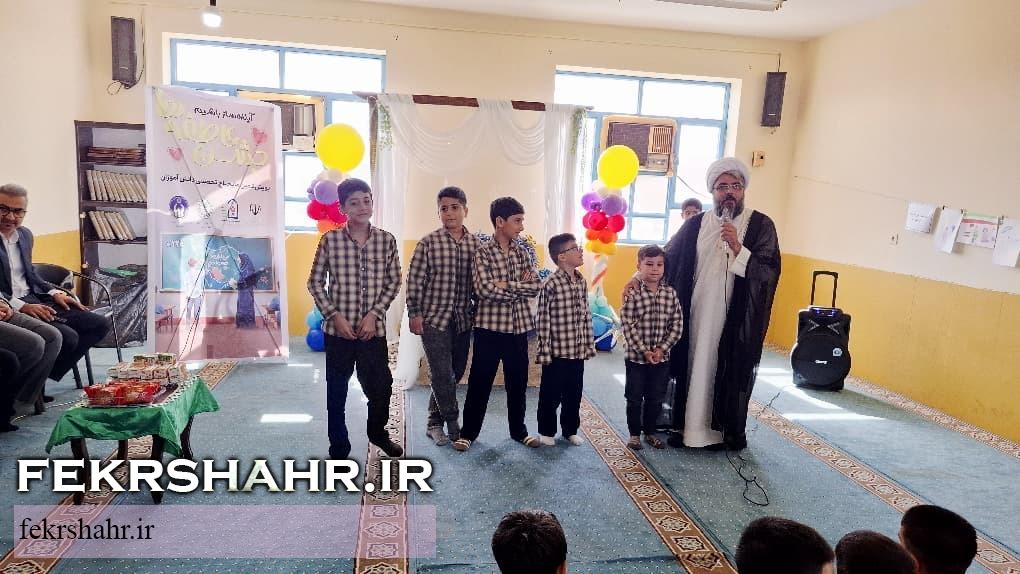 جشن عاطفه‌ها در جزیره خارگ برگزار شد + تصاویر