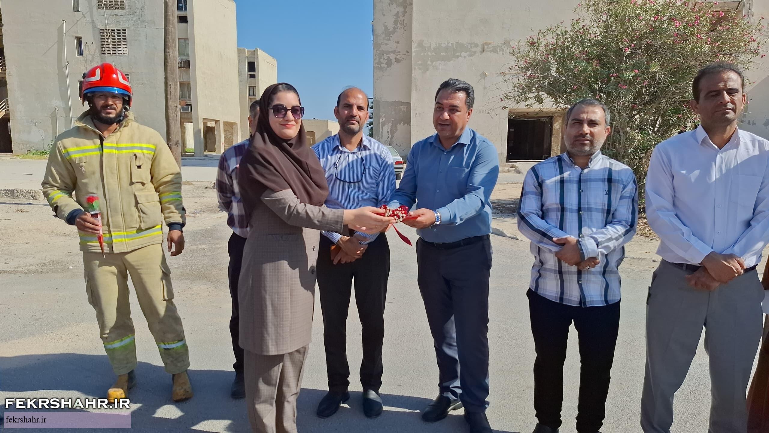 برگزاری مانور آموزش اطفاء حریق در مدرسه شهید رزمجو خارگ