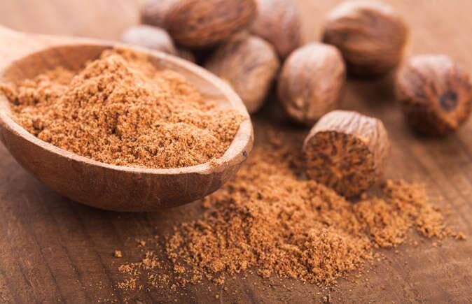 ۵ ماده خوراکی که میتوانند بسیار خطرناک باشند/ دو میوه بسیار محبوب در لیست ۵ ماده خوراکی که میتوانند بسیار خطرناک باشند/ دو میوه بسیار محبوب در لیست