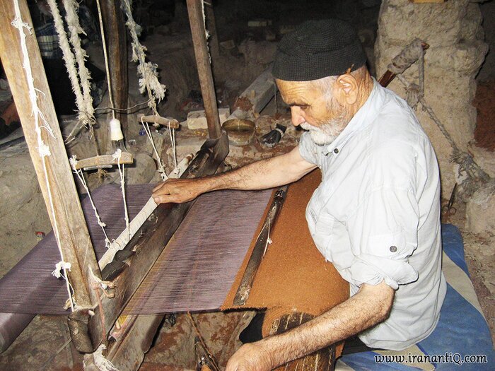 تولید بهترین عبای جهان در استان بوشهر تولید بهترین عبای جهان در استان بوشهر