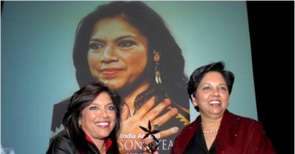 بیوگرافی میرا نایر؛ مادر شهردار نیویورک و معروفترین فرد خانواده «ممدانی»؛ برنده دوربین طلایی جشنواره کن و نامزد اسکار + تصاویر بیوگرافی میرا نایر؛ مادر شهردار نیویورک و معروفترین فرد خانواده «ممدانی»؛ برنده دوربین طلایی جشنواره کن و نامزد اسکار + تصاویر