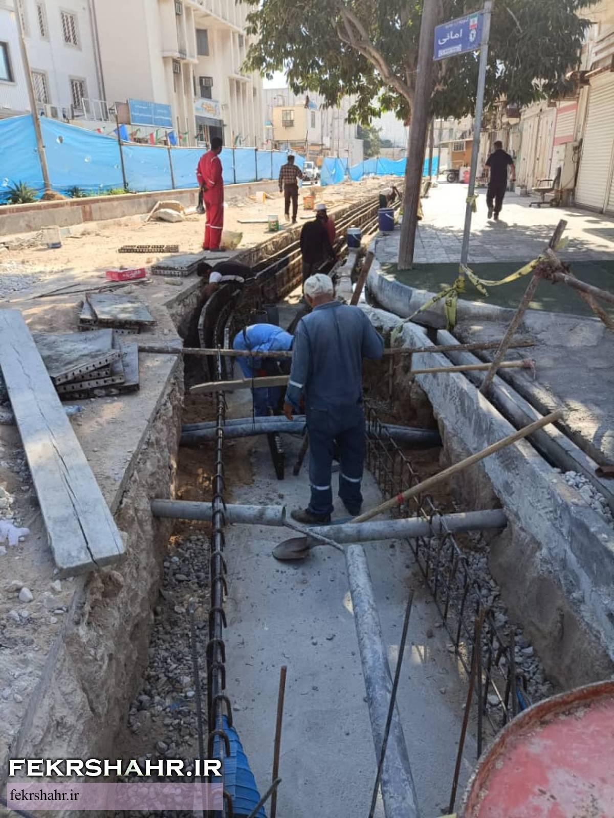 پیشرفت ۴۰ درصدی پروژه کانال دفع آب‌های سطحی حوزه میدان امام خمینی (ره) در خارگ اجتماعی