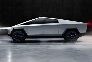 ببینید/ تردد گردشگران خارجی با تسلا در خیابان‌های چالوس