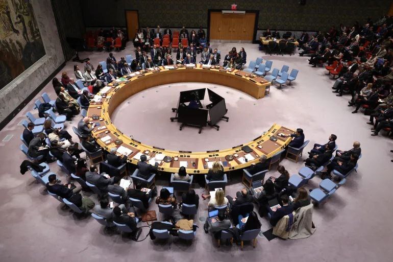 شورای امنیت: تصویب طرح ترامپ درباره غزه / ۱۳ رای مثبت و ۲ رای ممتنع چین و روسیه/ بخشهای کلیدی این طرح شورای امنیت: تصویب طرح ترامپ درباره غزه / ۱۳ رای مثبت و ۲ رای ممتنع چین و روسیه/ بخشهای کلیدی این طرح