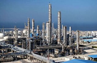 تسنیم: اگر بدهی پتروشیمی‌ها به سازمان هدفمندی تا پایان سال وصول نشود، پرداخت یارانه‌ها با مشکلات جدی مواجه خواهد شد