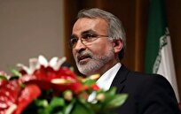 تقاضای زیر میزی معاون وزیر بهداشت از بیمار به برکناری اش منجر شد + عکس