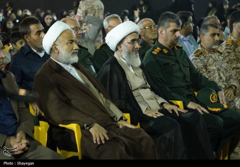 برگزاری یادواره ۳۵ شهید برازجان با حضور امام جمعه بوشهر + تصاویر