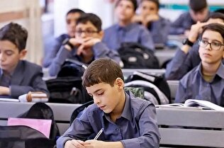 نماینده آموزش و پرورش در ستاد ۹ دی: با دانش‌آموزانی مواجه هستیم که می‌گویند اصلا ۹ دی چه اتفاقی افتاده؟ می‌گوییم روز بصیرت است، می‌گویند خب چه شده؟