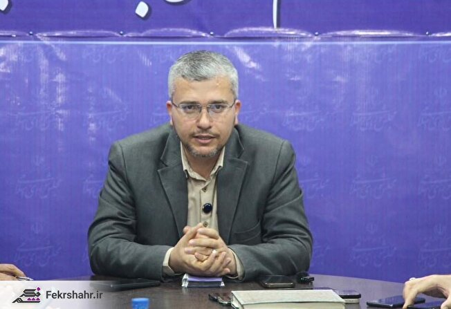 من نمره خوبی به دولت و عملکرد آن نمی‌دهم و دولت را ضعیف می‌بینم/ اگر مسیر خودرو‌های خارجی باز شود، قطعا مصرف بنزین هم کم خواهد شد/ نباید به خاطر فروش سلاح و موادمخدر، پخش کردن عکس‌های خانوادگی و... شبکه را فیلتر کرد