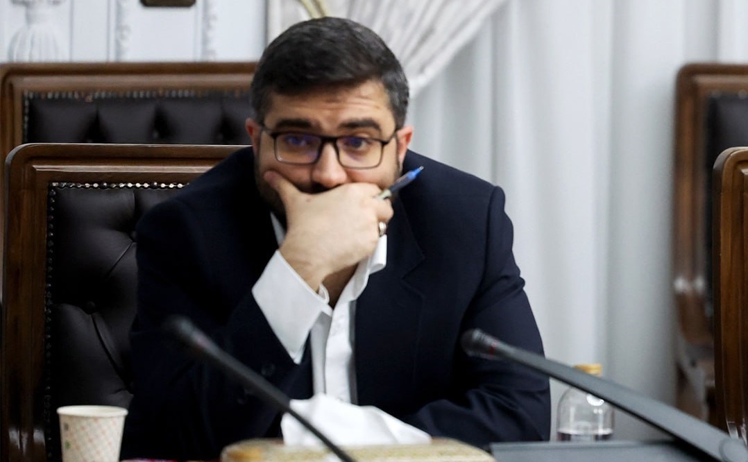 درگذشت همسر سقاب اصفهانی، معاون جدید رئیسجمهور در سانحه رانندگی درگذشت همسر سقاب اصفهانی، معاون جدید رئیسجمهور در سانحه رانندگی